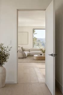 BUARO SILENCE PURE WHITE SWING INTERIOR DOOR - 3